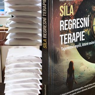 Tolik mě těší, že mi důvěřujete a že moje kniha Síla regresní terapie míří k vám domů. Každý odeslaný balíček pro mě...